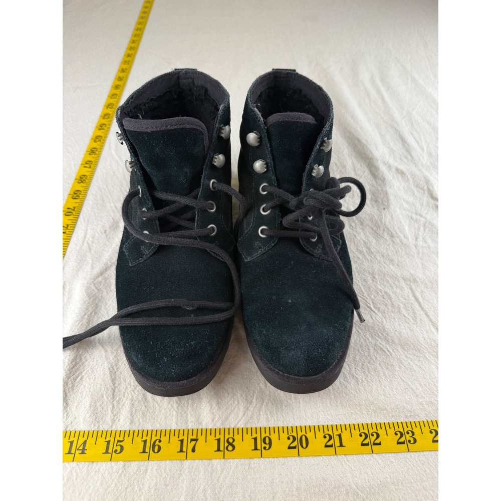 UGG Bethany 1012532 Women's 7 Black Suede Sheepskin Lace Up Ankle Boots Comfort